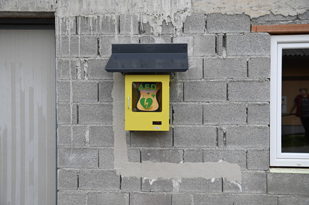 Predaja defibrilatorja - Brezovica